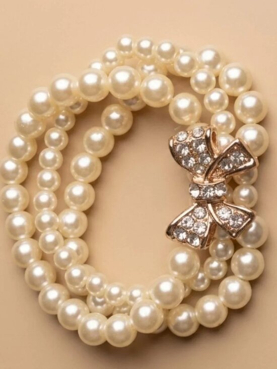 Pandora Jewelry - Three-Strand Pearl Bracelet with Crystal Bow Center